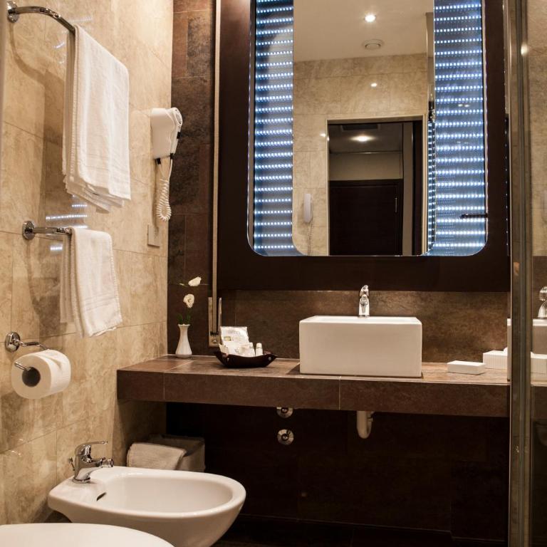 Bio Boutique Hotel XU' - Gruppo Ambienthotels - Camera Deluxe Matrimoniale/Doppia con Letti Singoli - 9