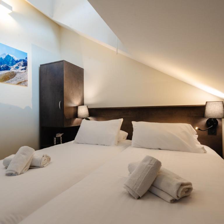 Hostellerie du Petit Saint Bernard - Chambre Double Supérieure avec Cuisine - 12