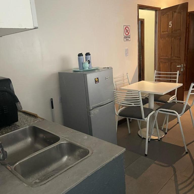 Departamento completo microcentro Mendoza 5 - Apartamento de 1 dormitorio - 2