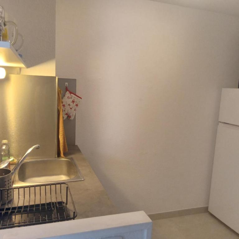 Appart en Location saisonnière -Equipé PMR-Résidence ILE D'OR - Apartment mit 1 Schlafzimmer - 2