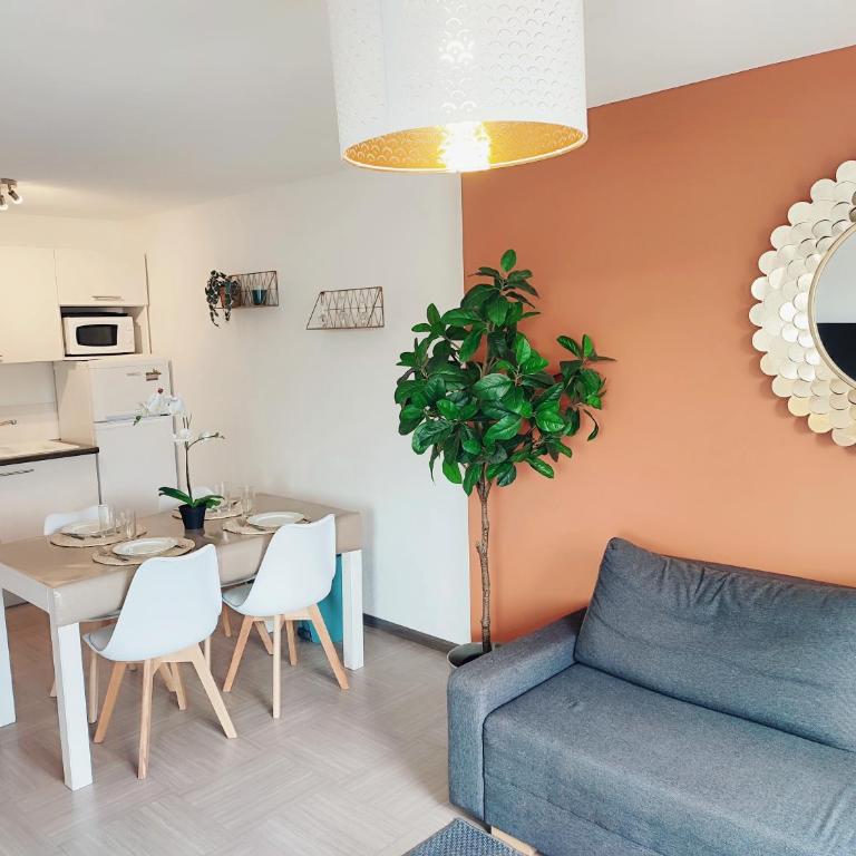 Le Lavandin - T3 Piscine & Climatisation - Two-Bedroom Apartment - 12