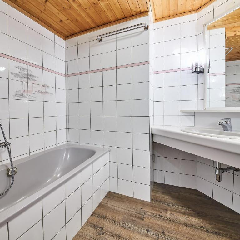Chalet Fabian by we rent, JOKERCARD INCLUDED - Chalet - 7