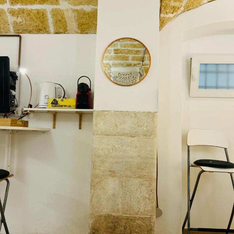 Bari Central Loft Piccinni - Appartamento con 1 Camera da Letto - 10