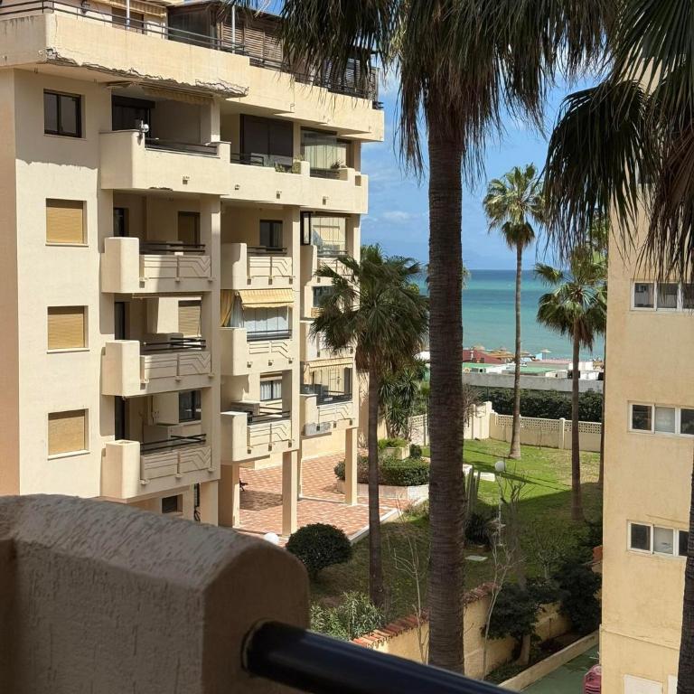 Primera Linea del Mar - Acceso Directo Playa Carihuela -By Budha Apartments - Apartamento de 1 dormitorio - 45