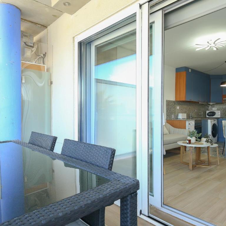 V031 - Port Canigo - Two-Bedroom Apartment - 14