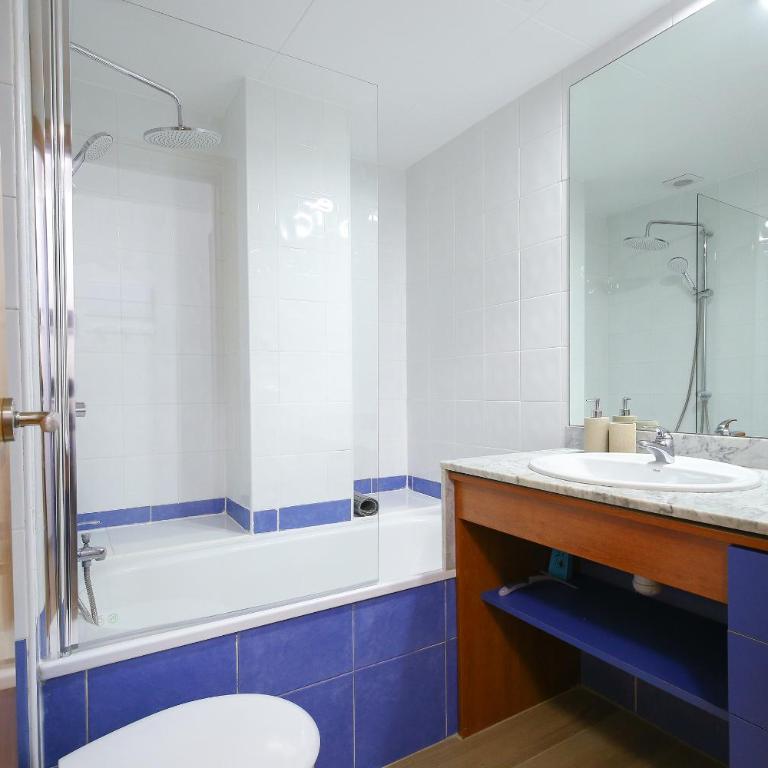 V031 - Port Canigo - Two-Bedroom Apartment - 25