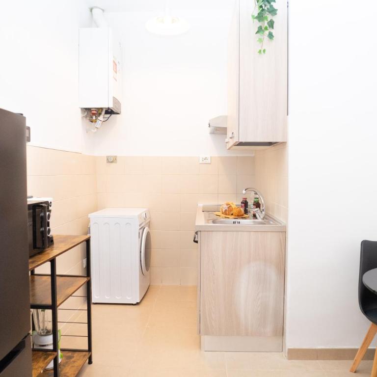 Modern two-room apartment for 2, 20 minutes from Termini - Apartment mit 1 Schlafzimmer - 13