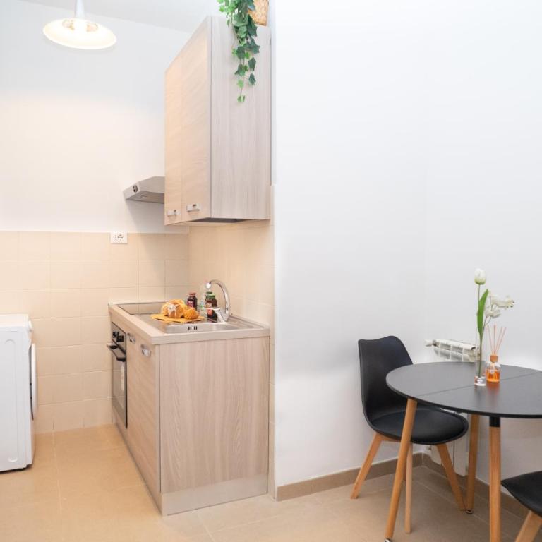 Modern two-room apartment for 2, 20 minutes from Termini - Apartment mit 1 Schlafzimmer - 11