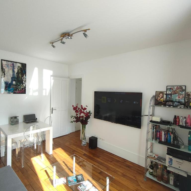 Bel appartement Paris Ouest sur cour proche métro - Apartamento de 2 dormitorios - 3