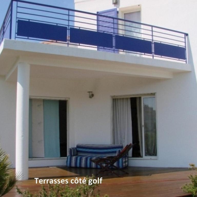 Jolie villa avec piscine et vue panoramique sur le golf - Villa Supérieure - 11