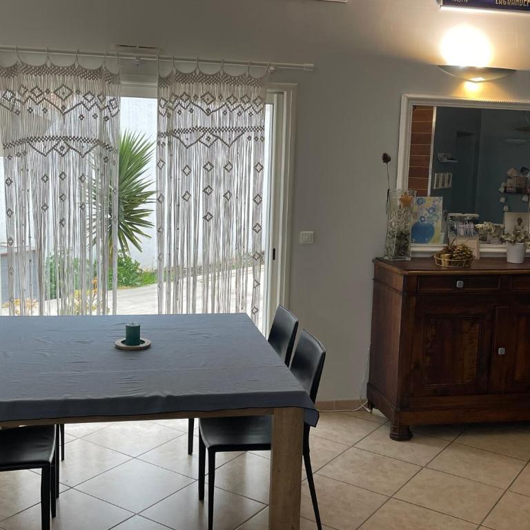 Jolie villa avec piscine et vue panoramique sur le golf - Villa Supérieure - 23