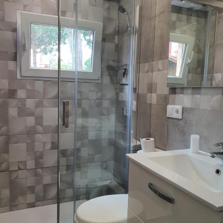 Acogedor apartamento junto al mar - One-Bedroom Apartment - 13