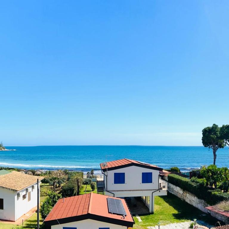 Villa Silvia 30mt from the Beach sea view - Ferienhaus - 4