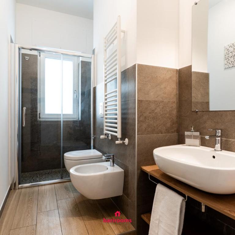Barirooms - Carulli Suites - Camera Tripla Deluxe - 16