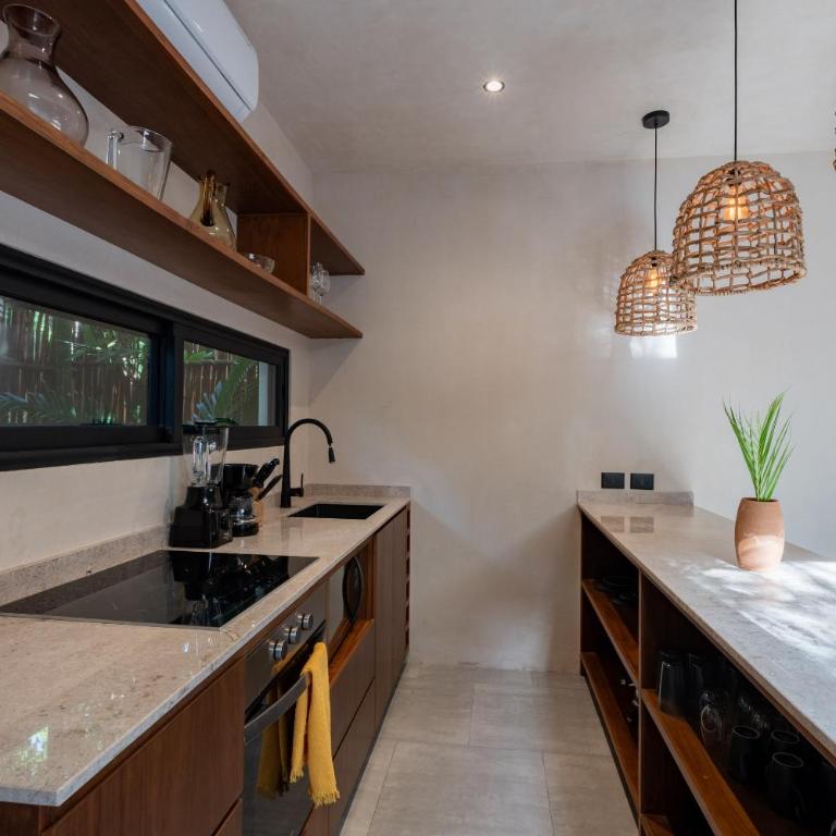 Moonstone - Villa with private pool and 24hrs security & Beach club access - Villa con piscina privada - 8
