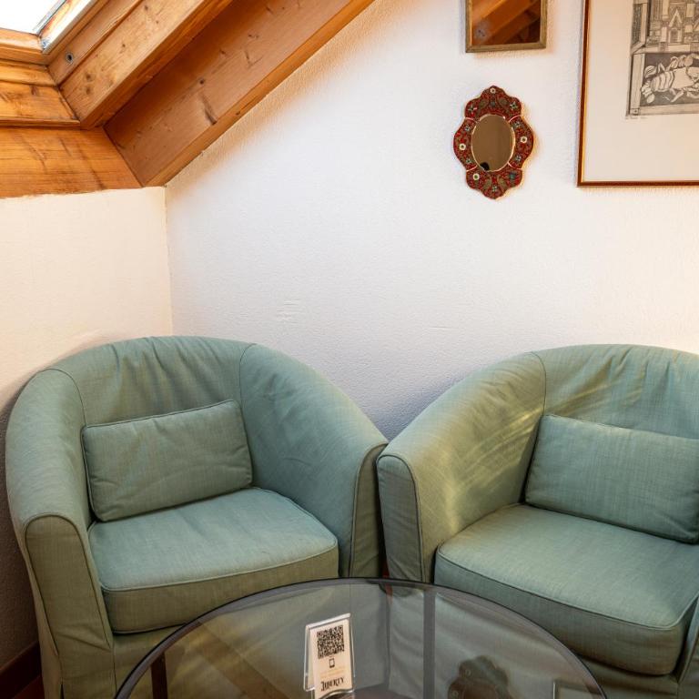 Bernina Express Eco Rooms&Breakfast - Two-Bedroom Suite - 10