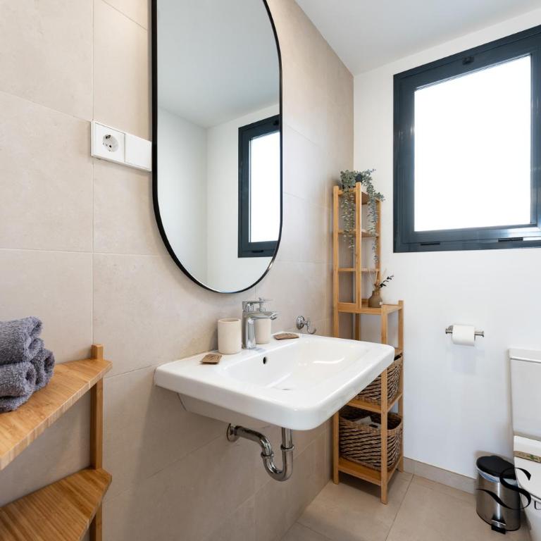Luxury Beach Escape with Pools, Gym & Sauna - Apartamento de lujo de 4 dormitorios - 40