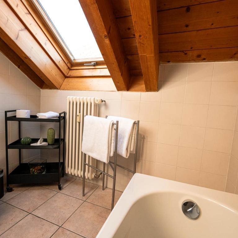 Bernina Express Eco Rooms&Breakfast - Penthouse Suite - 17