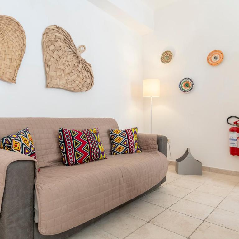 Dimora Silvio Pellico - Two-Bedroom Apartment - 9