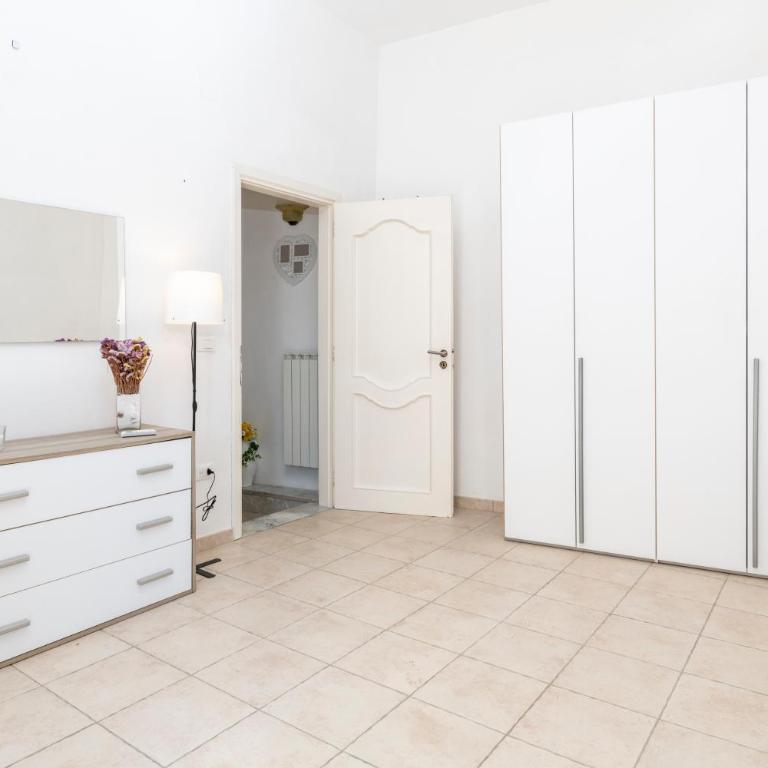 Dimora Silvio Pellico - Two-Bedroom Apartment - 18