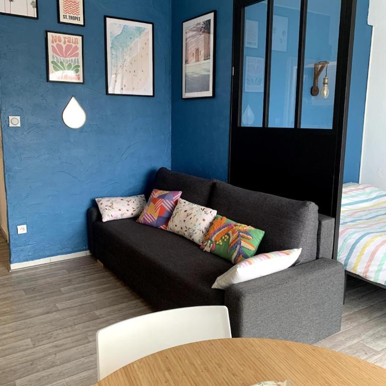 Grand Studio avec Balcon au pied de la Plage Clim Wifi - Apartment mit 1 Schlafzimmer - 1
