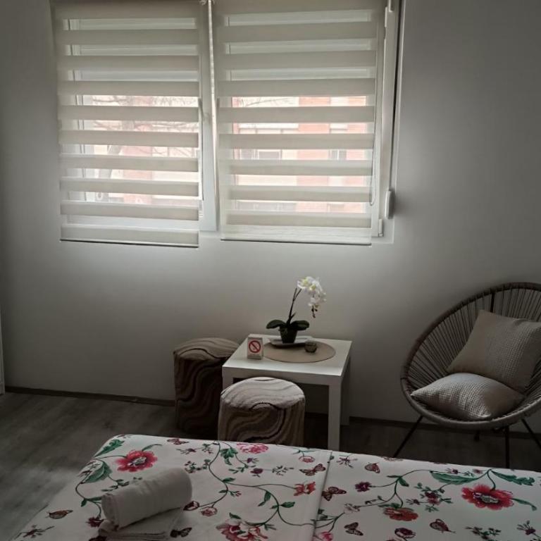 Happy Star - Dvokrevetna Soba sa Bračnim Krevetom - 4