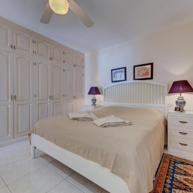 Exclusive frontline one bedroom apartment - Apartamento - 14