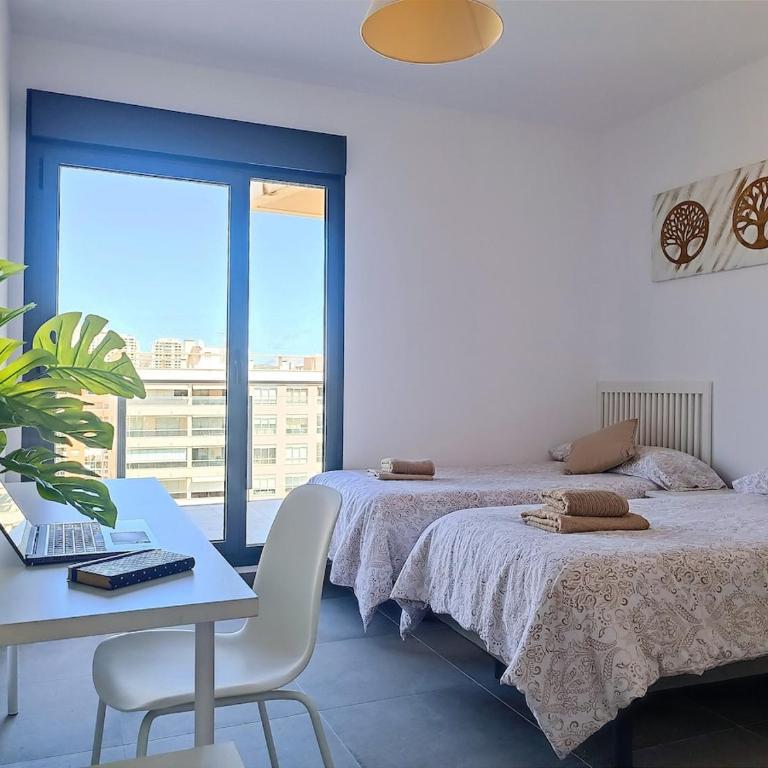 La Cala de Benidorm Apartment - Two-Bedroom Apartment - 21
