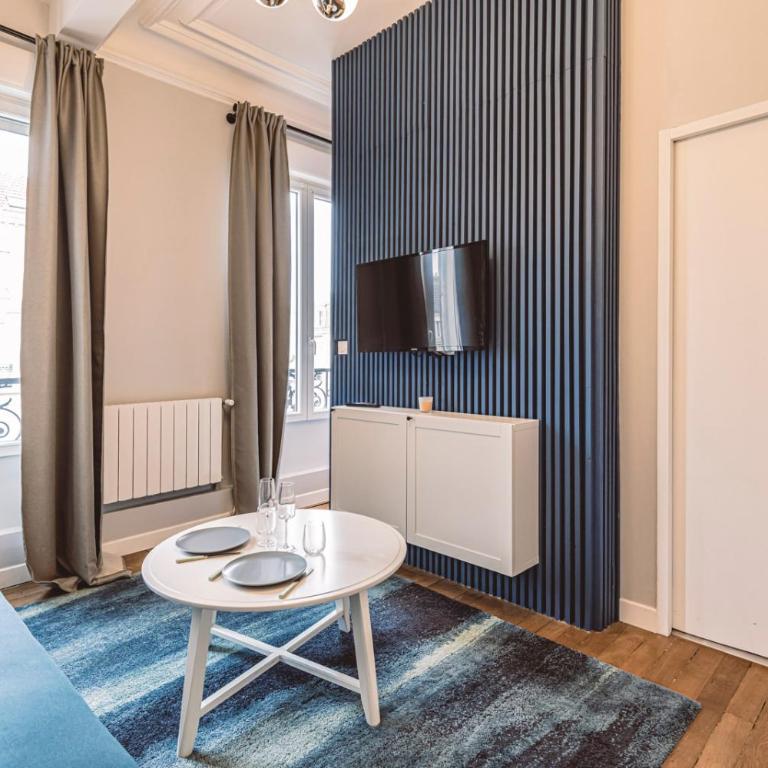 Le Méditerranéen, face à la Cathédrale - 2D - Appartement 1 Chambre - 17