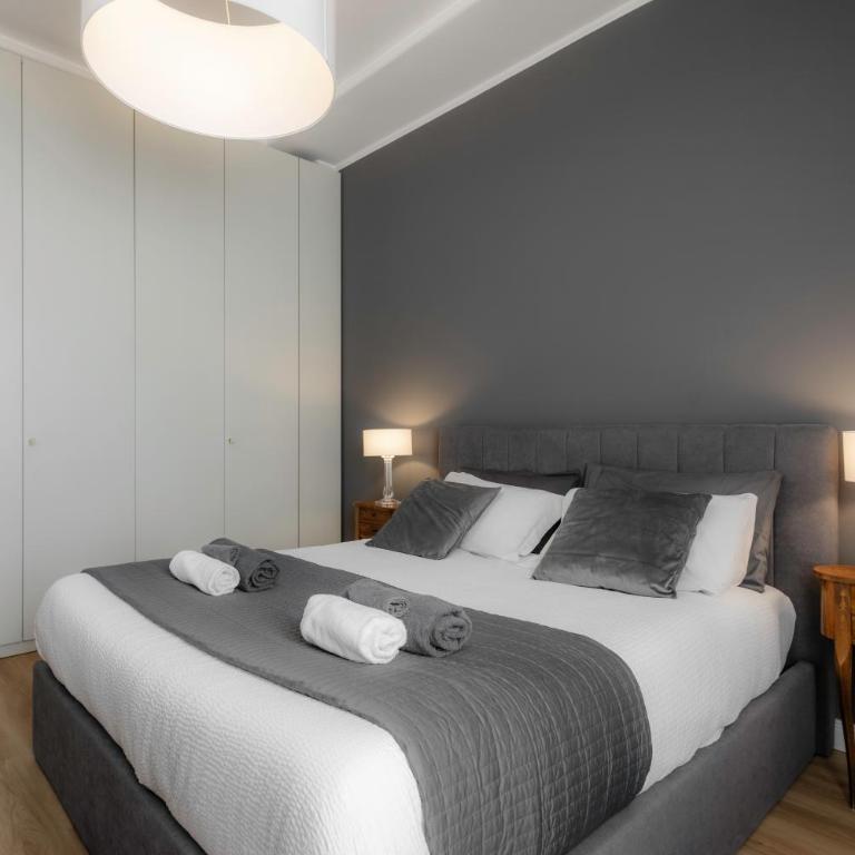 Suite Matteotti Luxury & Elegance - Appartamento con 2 Camere da Letto e Balcone - 10