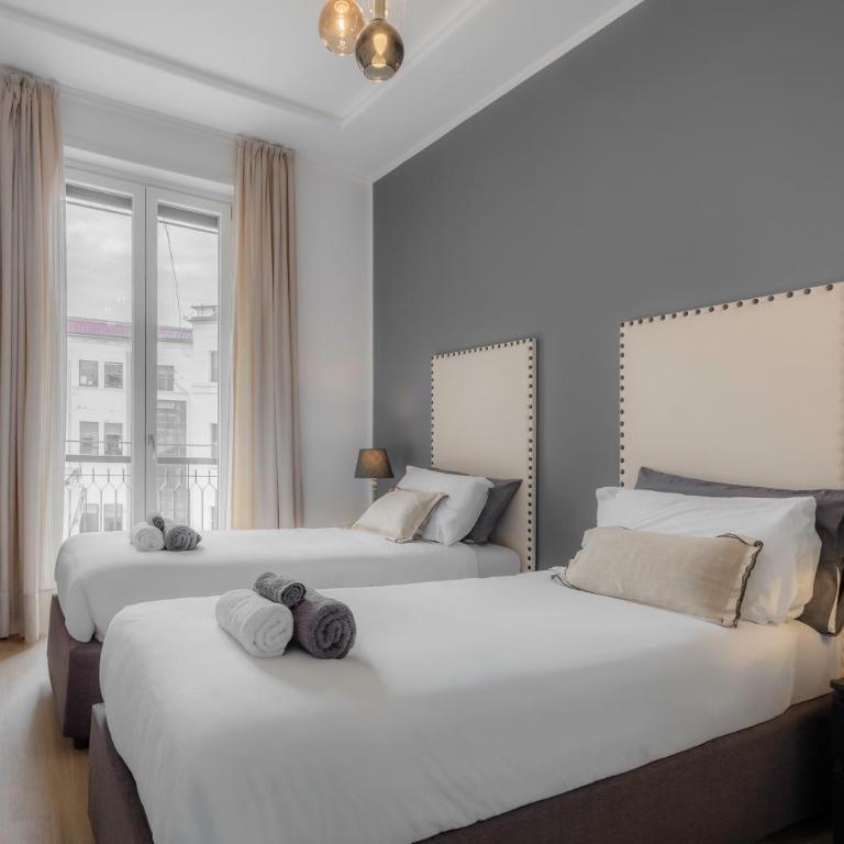 Suite Matteotti Luxury & Elegance - Appartamento con 2 Camere da Letto e Balcone - 12