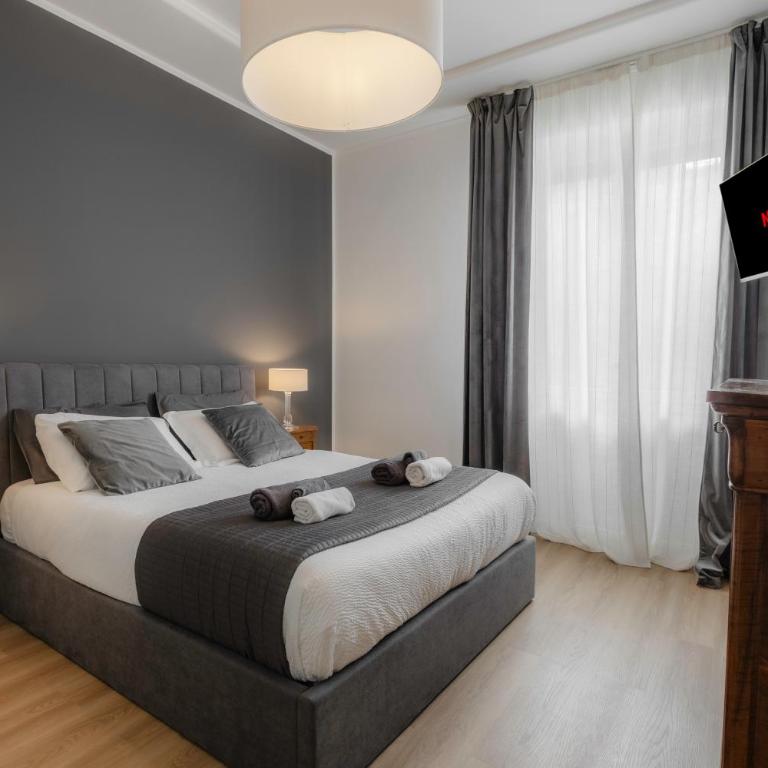 Suite Matteotti Luxury & Elegance - Appartamento con 2 Camere da Letto e Balcone - 9