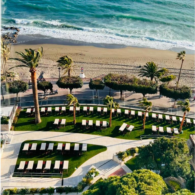 Apartamentos Torre de Marbella El Fuerte - Heart of Marbella, Steps from the Beach - One-Bedroom Apartment - 2