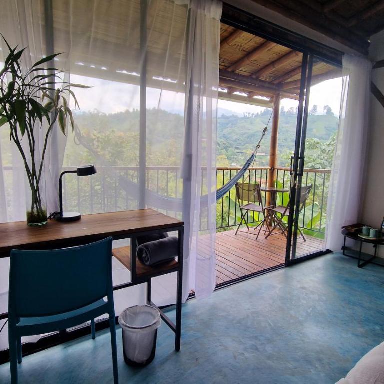 Araza - Habitación Doble con vistas a la montaña - 1