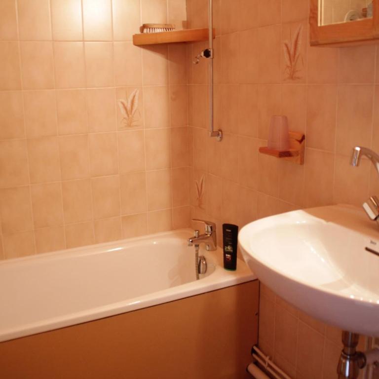 Apartment with balcony for 6 people - Appartement 1 Chambre - 18