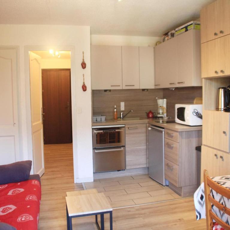 Apartment in Vonnes with Stunning Mountain Views - Apartment - 2