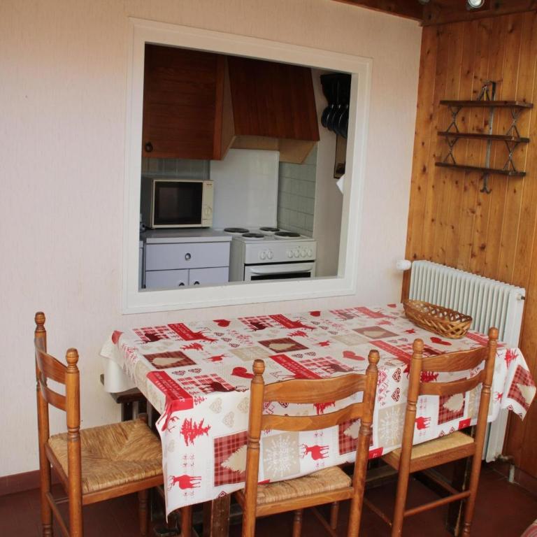 Apartment near Ski area for 6 people - Apartment mit 1 Schlafzimmer - 4