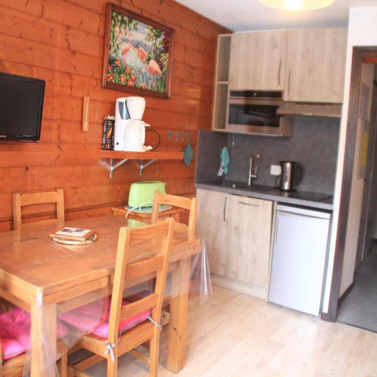 Studio in Portes du Soleil near Gondola - Apartment - 1