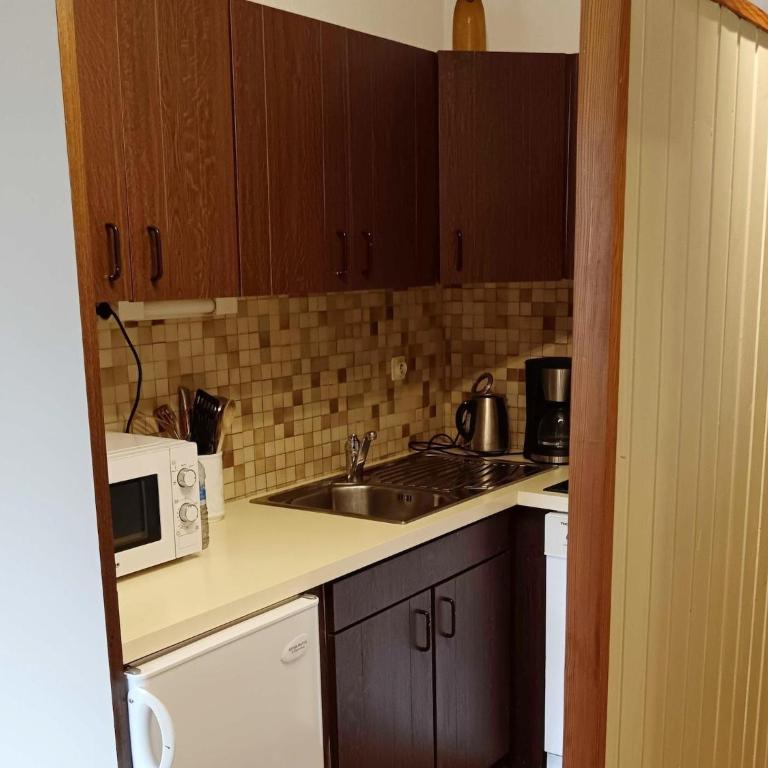 Apartment near centre Chatel with balcony - Apartamento de 2 dormitorios - 11