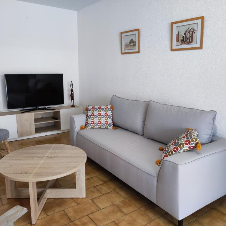 Appartement 3 pièces avec climatisation, piscine et parking privé à 500m des plages - FR-1-776-128 - Apartamento - 3