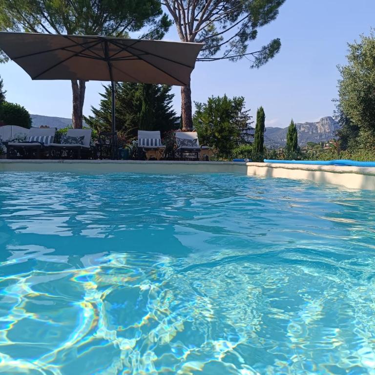 Le Jas des Cayrons , Piscine privée & vue panoramique Vence - Saint-Paul - Appartement 1 Chambre - 2