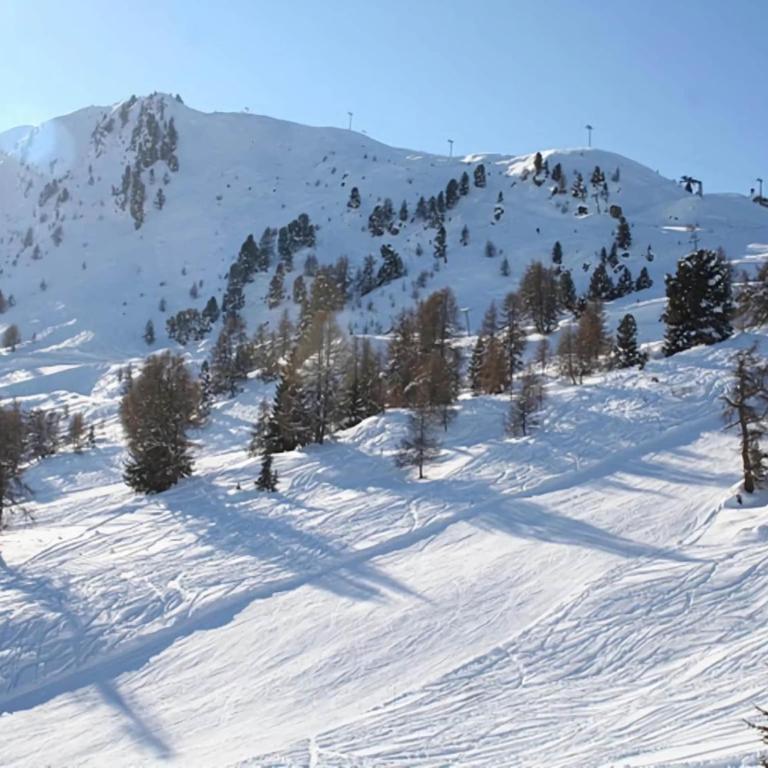 Chalet in 4 Vallées with Ski-In Access - Chalet Superior - 18