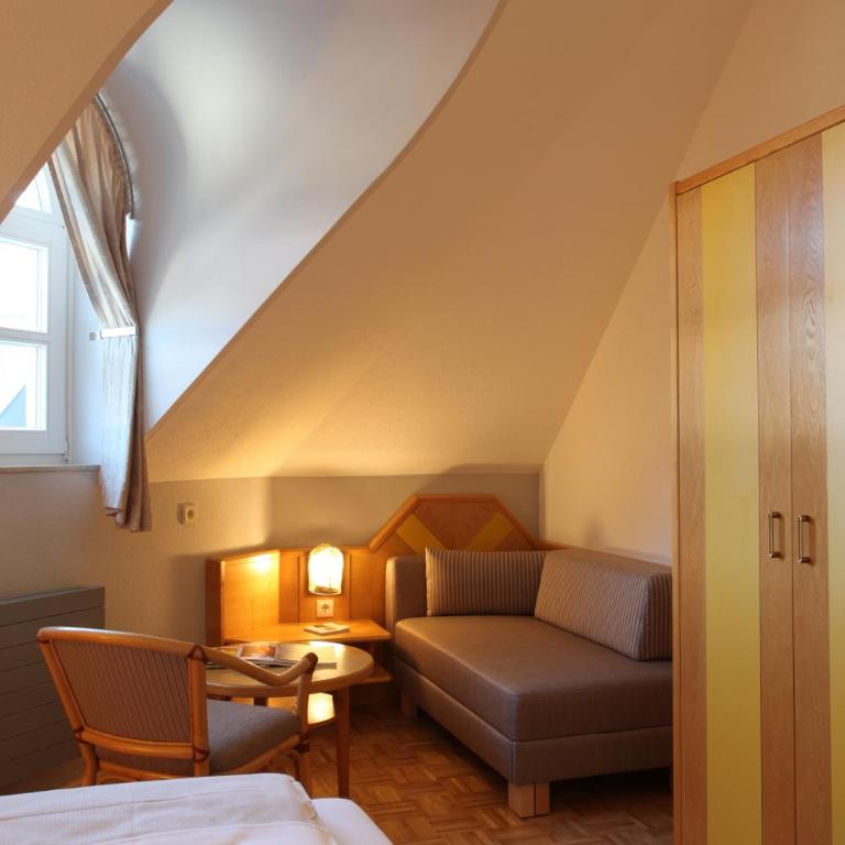 Hotel-Restaurant-Café Krainer - Dreibettzimmer - 4