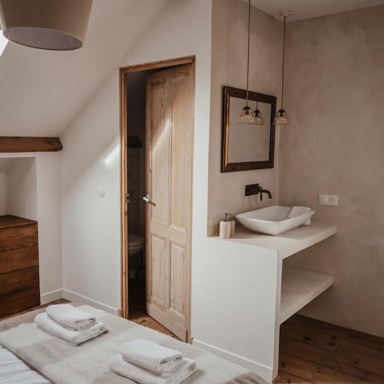 Maison en bord de Dordogne - Maison 4 Chambres - 25