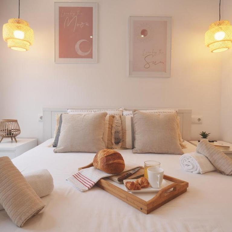 Seahomes Vacations - Beachside Apt with Pool - Two-Bedroom Apartment - 8