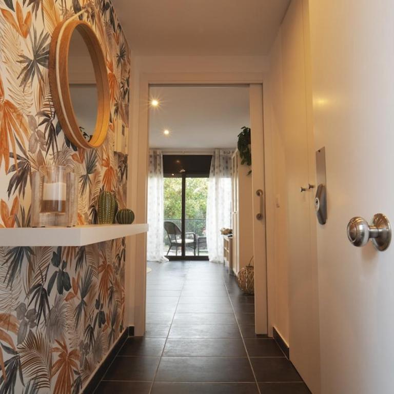 Seahomes Vacations - Beachside Apt with Pool - Two-Bedroom Apartment - 15