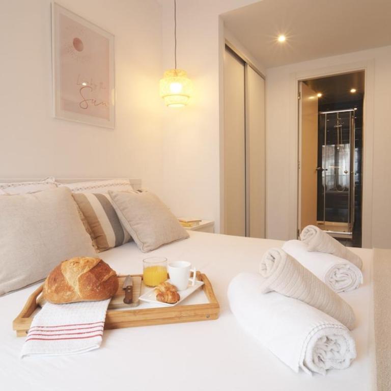 Seahomes Vacations - Beachside Apt with Pool - Two-Bedroom Apartment - 22