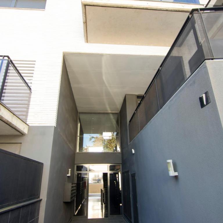 Seahomes Vacations - Beachside Apt with Pool - Two-Bedroom Apartment - 23