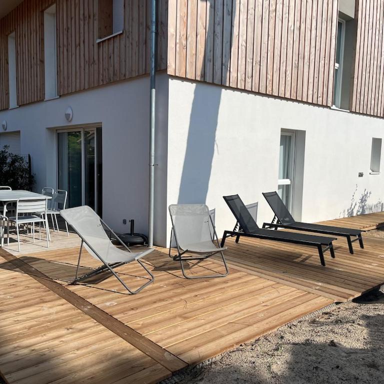 Villa neuve 300 m plage sud 3 chambres - Villa - 1