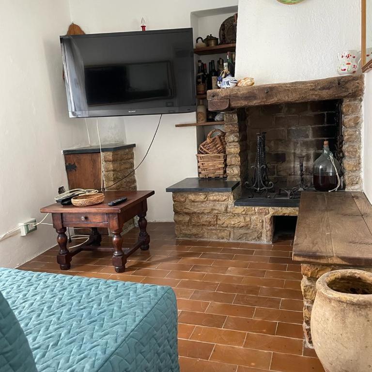 Il nido luminoso - Appartamento con 2 Camere da Letto - 15